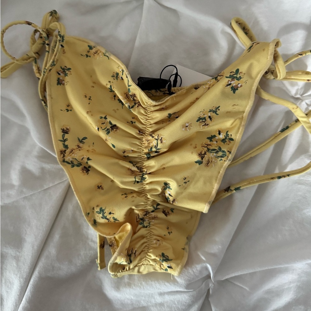 Zara Floral Yellow Bikini Set - Picture 6 of 6